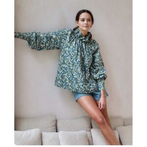 Mirth Shirt Vienna Peasant Floral Print Cotton SZ Small Sweet Pea Green Boho